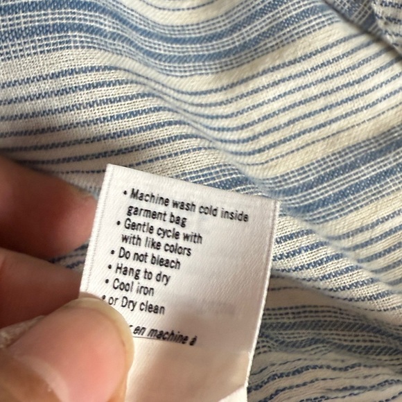 Paige Women's Light Weight Gauze Cotton Blue and White  Plaid Button Down  - XS - Picture 6 of 10